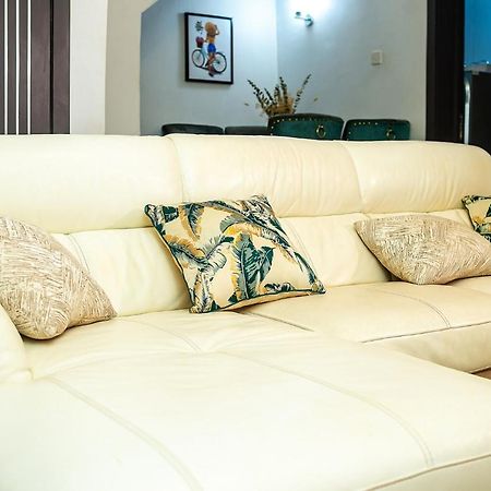 Palm Heights Apartments - Omole Phase 1, 伊凯贾 外观 照片