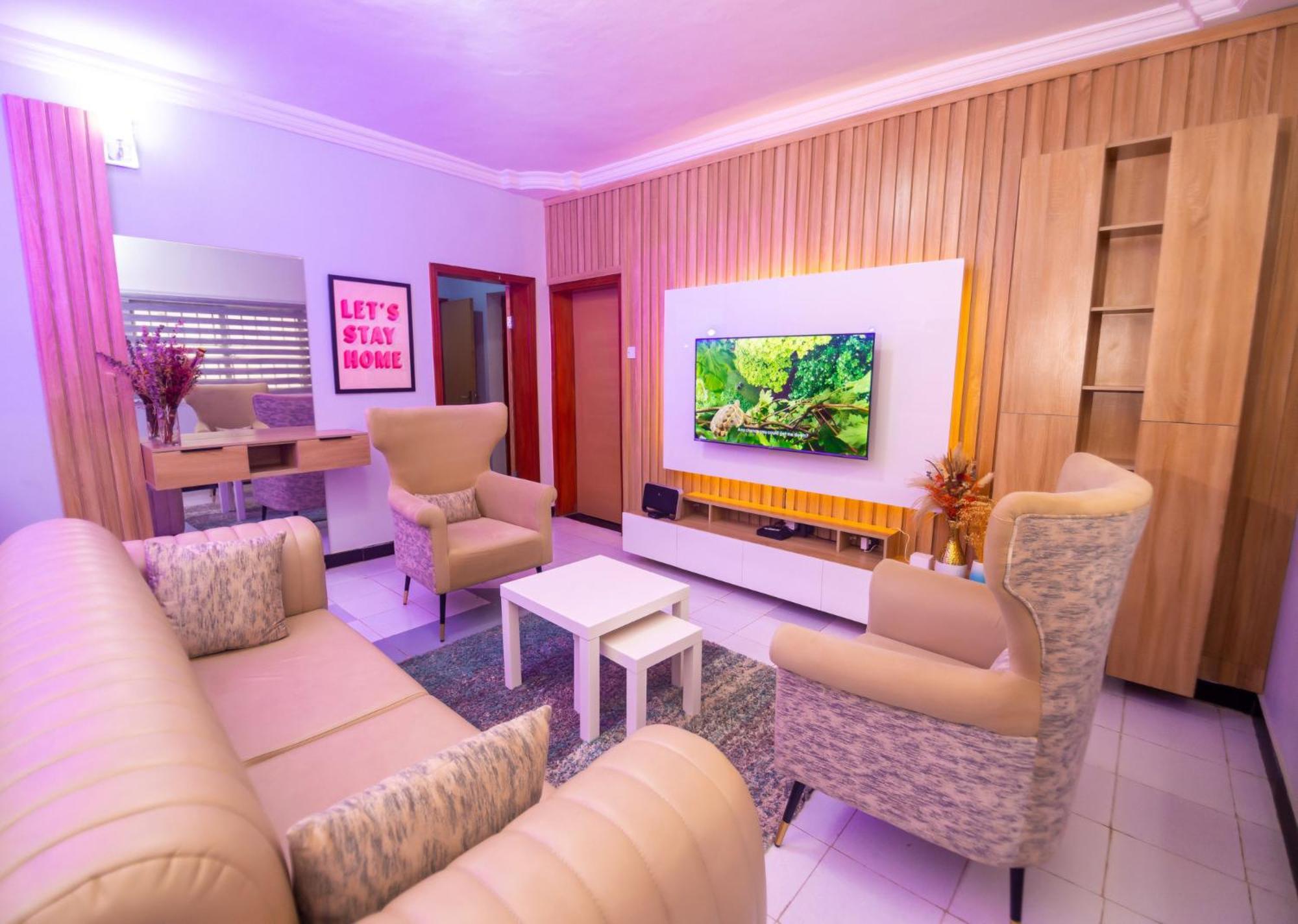 Palm Heights Apartments - Omole Phase 1, 伊凯贾 外观 照片